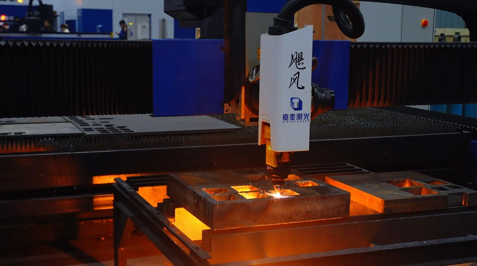 GLC BRUCO SERIES HYBRID LASER CUTTING MACHINE